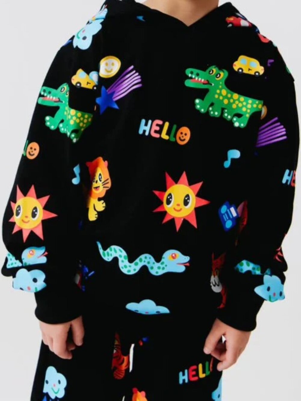 Fun and Vibrant Lola & the Boys Happy Jungle Art Set
